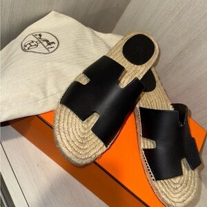 Hermes Black Leather Sandals with Espadrille Sole antiqua style $640